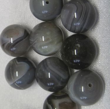 Akaatti pyöreä 16mm harmaanruskea natural irtohelmi