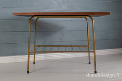 1950-60 luvun industrial tyylin sivupöytä / sohvapöytä