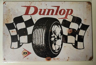 Peltikyltti Dunlop ruutulippu