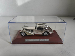 Silver Cars Bugatti pienoismalli