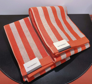 Marimekko kylpypyyhe orassi-beige