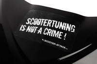 Scootertuning is not a crime tarra, valkoinen