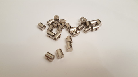 Vaijerinruuvinippa Ø7x9mm