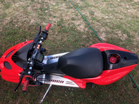 Tuning tankinkorkki, punainen, Yamaha Aerox <-12