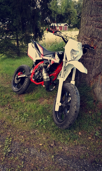 HP super motard lokasuoja, valkoinen