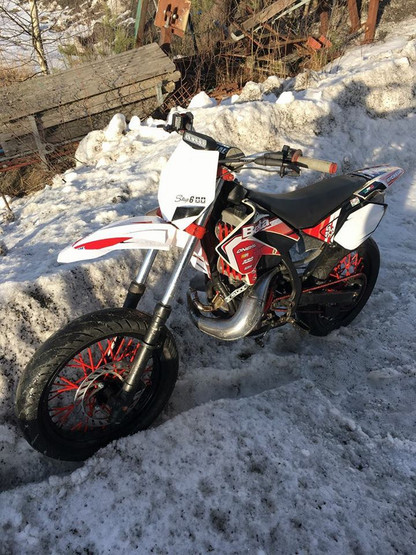 HP super motard lokasuoja, valkoinen