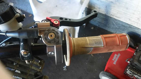 Stage6 CNC pikakaasukahva, metalliharmaa
