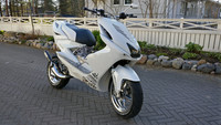 TNT alakate, valkoinen, Yamaha Aerox <-12
