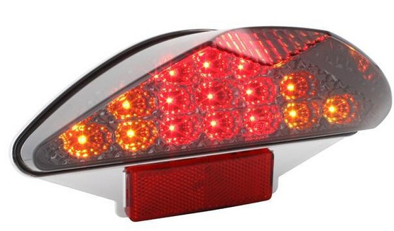 STR8 Black Line tummennettu LED-takavalo, Yamaha Aerox <-12