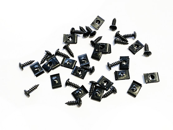 Kateruuvisarja 20kpl + 20kpl vastakappale M5x15mm
