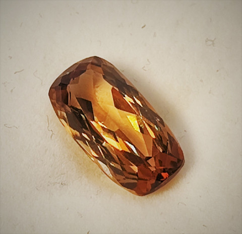 Imperial topaz 16mm