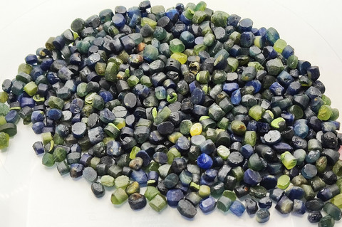 esihiottuja safiireja 6 kpl / 4ct  , Suomen halvin