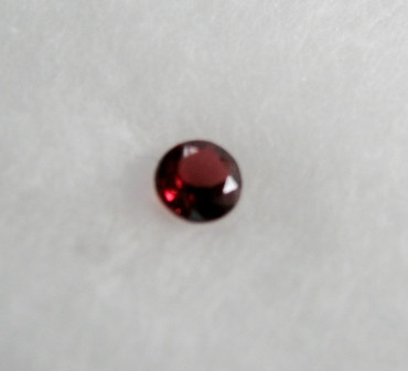 Rhodoliitti granaatti 0,17ct