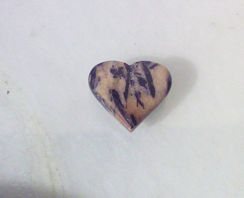Ferrogedriitti sydän 6,2ct