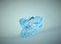 Käsin hiottu fancy hiontainen topaasi, sky blue 4,9ct