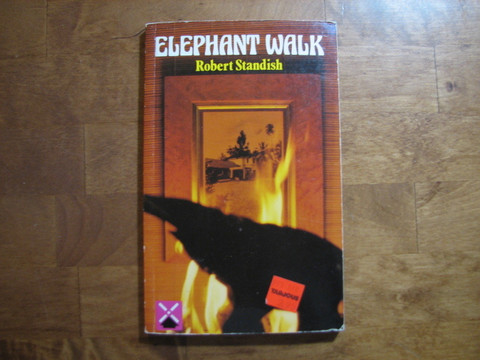 Elephant walk, Robert Standish