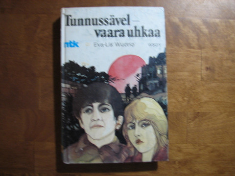 Tunnussävel - vaara uhkaa, Eva-Lis Vuorio