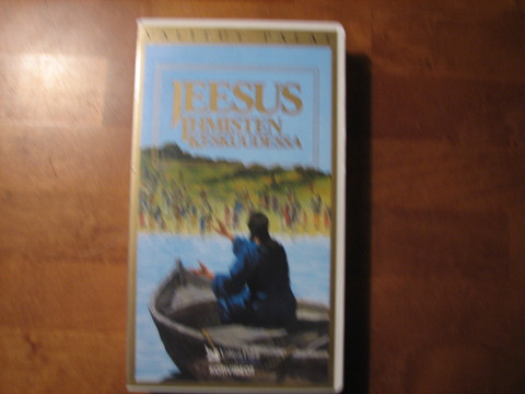 Jeesus ihmisten keskuudessa, VHS