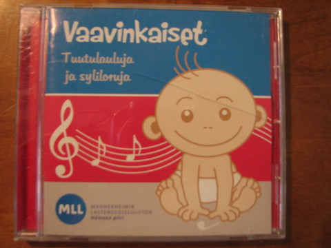 Tuutulauluja ja syliloruja, Vaavinkaiset
