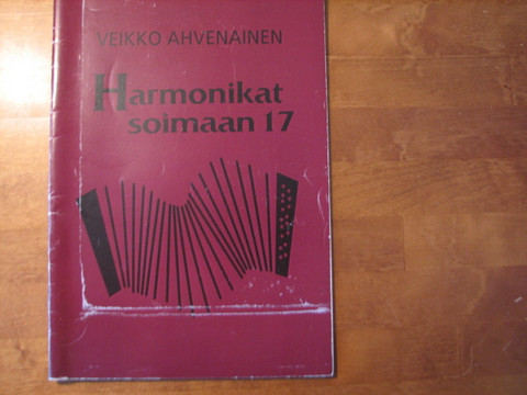 Harmonikat soimaan 17, Veikko Ahvenainen