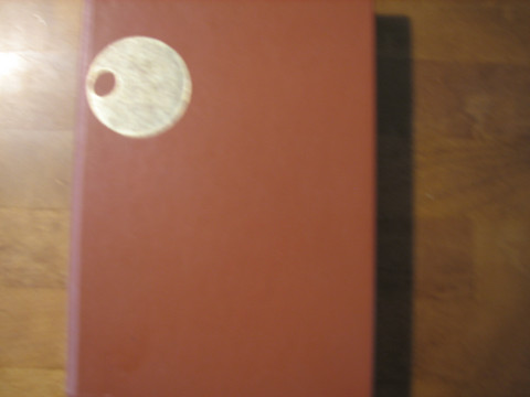 Karhusaari, Alistair MacLean