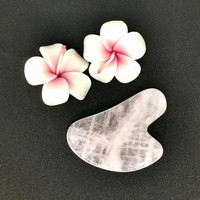 Gua Sha Hierontakivi - Vaaleanpunainen Ruusukvartsi Sydän