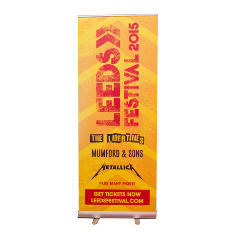 Side stage roll up banner