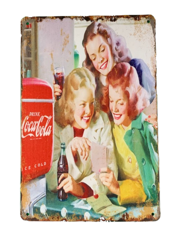 Nostalgisia Coca-Cola peltitauluissa 25kpl 2,50€ kpl. Lajitelma 3