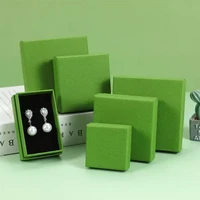 Lahja kotelo Avocado  10kpl 0,39€ kpl 5x8x3cm
