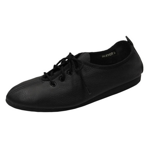 7520-02 Universal musta
