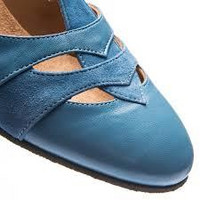 9233 Pale blue