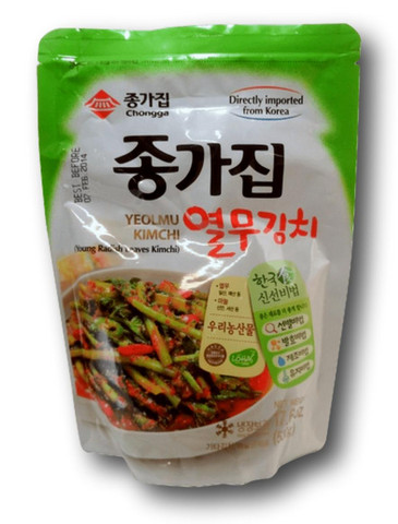 Chongga Young Radish Leaves Yeolmu Kimchi 500g