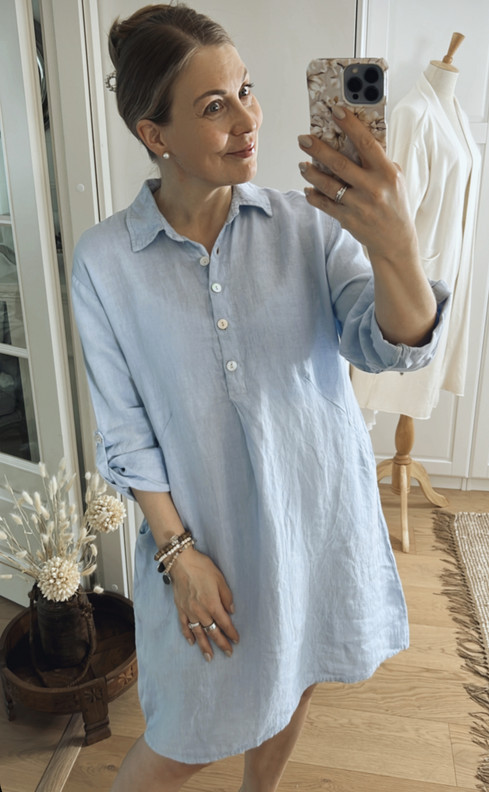 JULIANA PELLAVATUNIKA TAIVAANSININEN