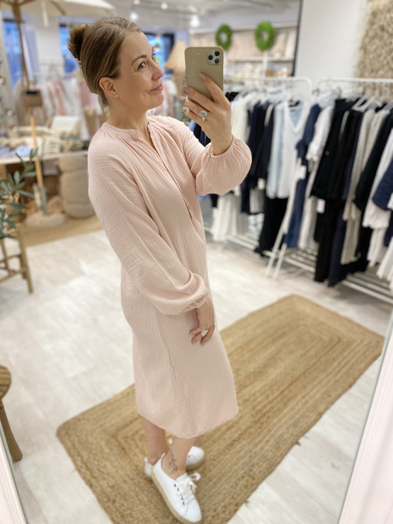 MELANIE PUUVILLAMEKKO ROOSA