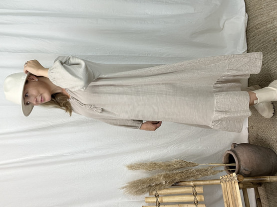 JENNIFER PUUVILLAMEKKO BEIGE