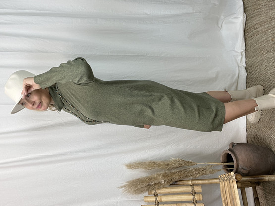 VILINA NEULEMEKKO KHAKI