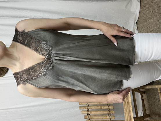 TAYLOR TOPPI TAUPE