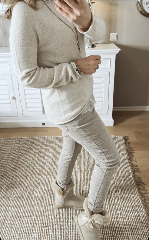 LEONIA NEULEPUSERO BEIGE