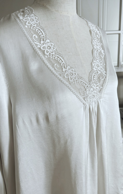 AMY VISKOOSIPUSERO BEIGE