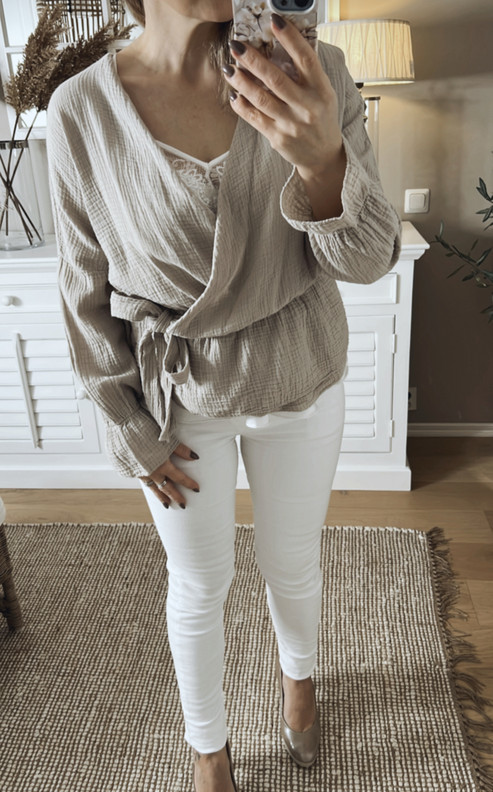 ELLIE PUUVILLAPUSERO BEIGE