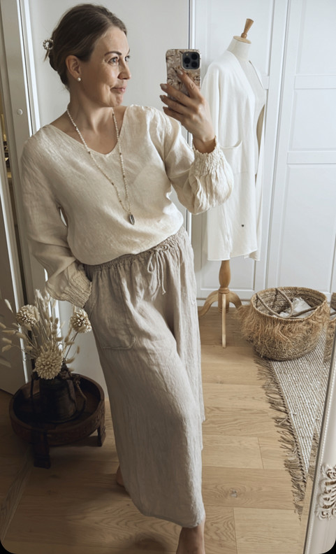 USHA PELLAVAHOUSUT BEIGE