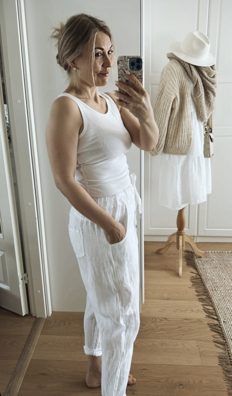 JIMENA PELLAVAHOUSUT VALKOINEN