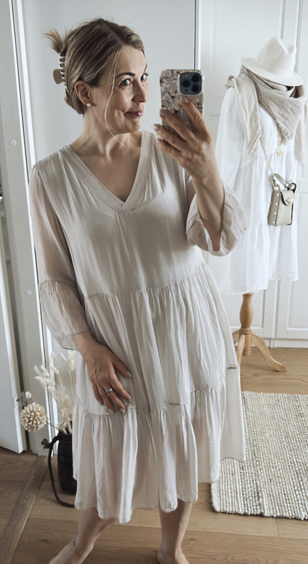 JOANNA SILKKIMEKKO BEIGE