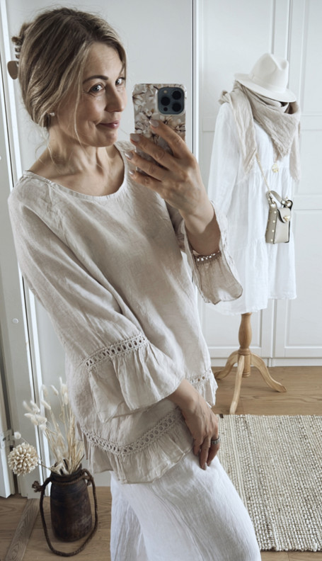 JENNA PELLAVAPUSERO BEIGE
