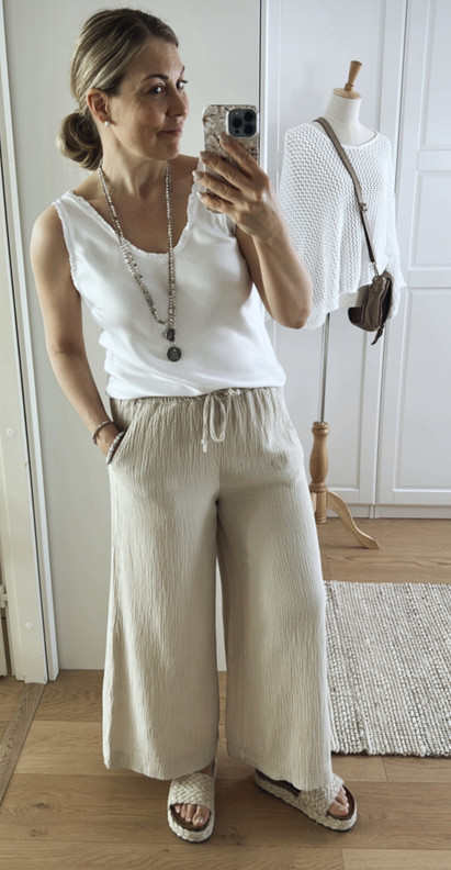 LYNNE PUUVILLAHOUSUT BEIGE
