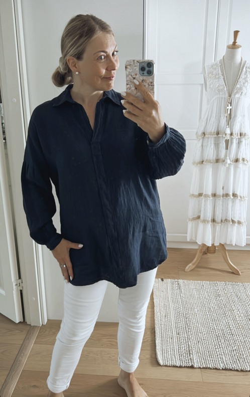 NORA PELLAVAPAITA NAVY