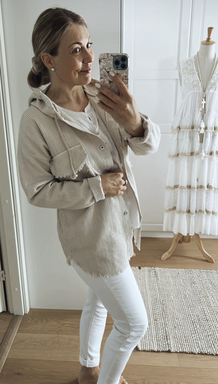 EMILIE HUPPARITAKKI BEIGE