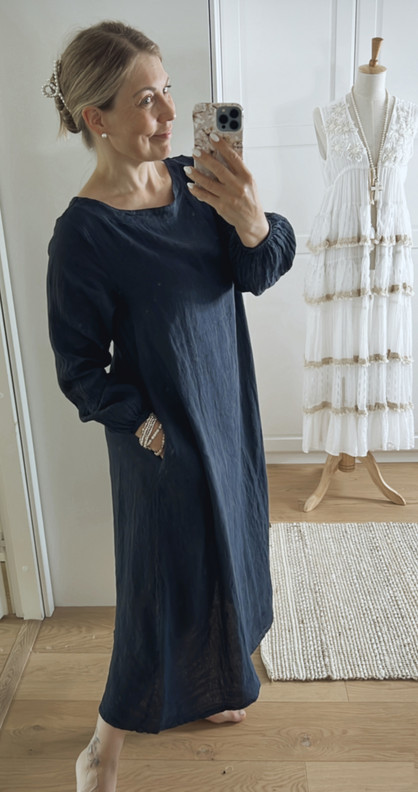 ODESSA PELLAVAMEKKO NAVY