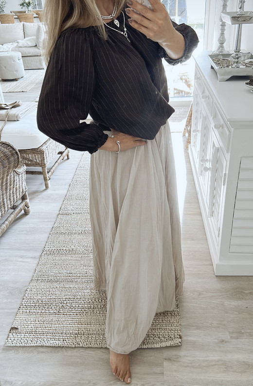 FARAH PUUVILLAHAME BEIGE