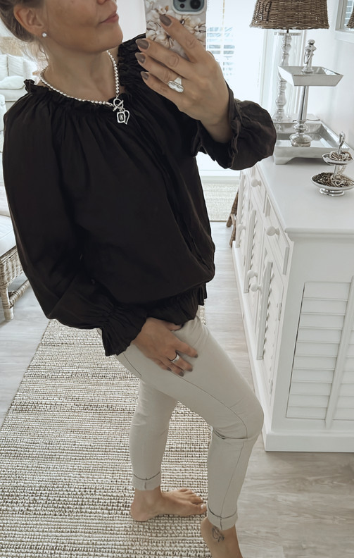 ADELE PELLAVAPUSERO CHOKO